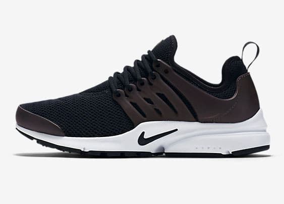 Έκπτωση έως 50% σε καθημερινά είδη Sportswear στη Nike