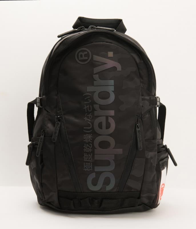 Superdry Reflective Tarp Black Backpack -  46.90(τιμή με μεταφορικά)