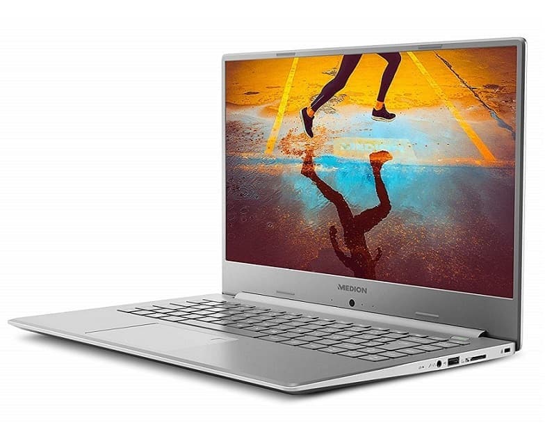 Medion Ultrafino S6445 (15.6" FHD i3-8145U, 8GB RAM, 256GB SSD, W10) 426,07€ - Amazon ES