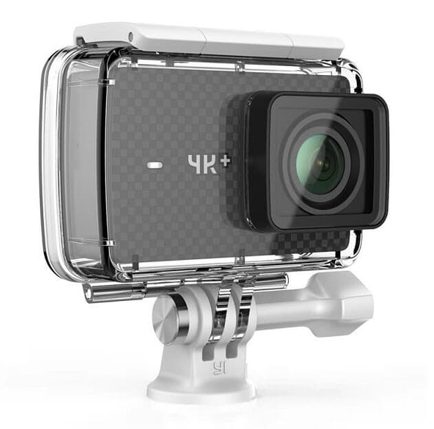 Yi 4K+ & Waterproof Case & Yi mount 234€ @ YI Official Store FR (fulfilled by amazon)