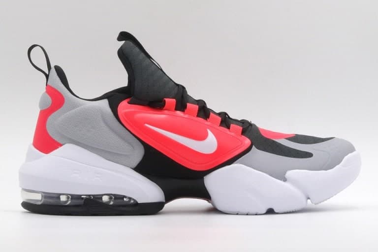 Nike Air Max Alpha Savage στα 60€