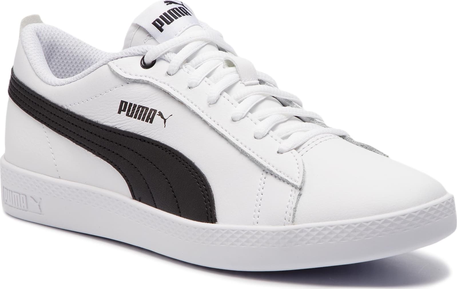 Puma Smash V2 Leather Sneakers
