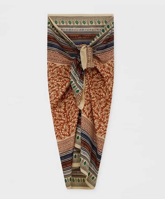 Παρεό με 1,99€ στα Pull &amp; Bear