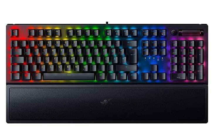 Razer BlackWidow V3 (Green Switch) - Gaming keyboard mechanical (tactile and clickable), RGB Chroma lighting, QWERTZ, DE layout, στα 77,82€, από Amazon.it