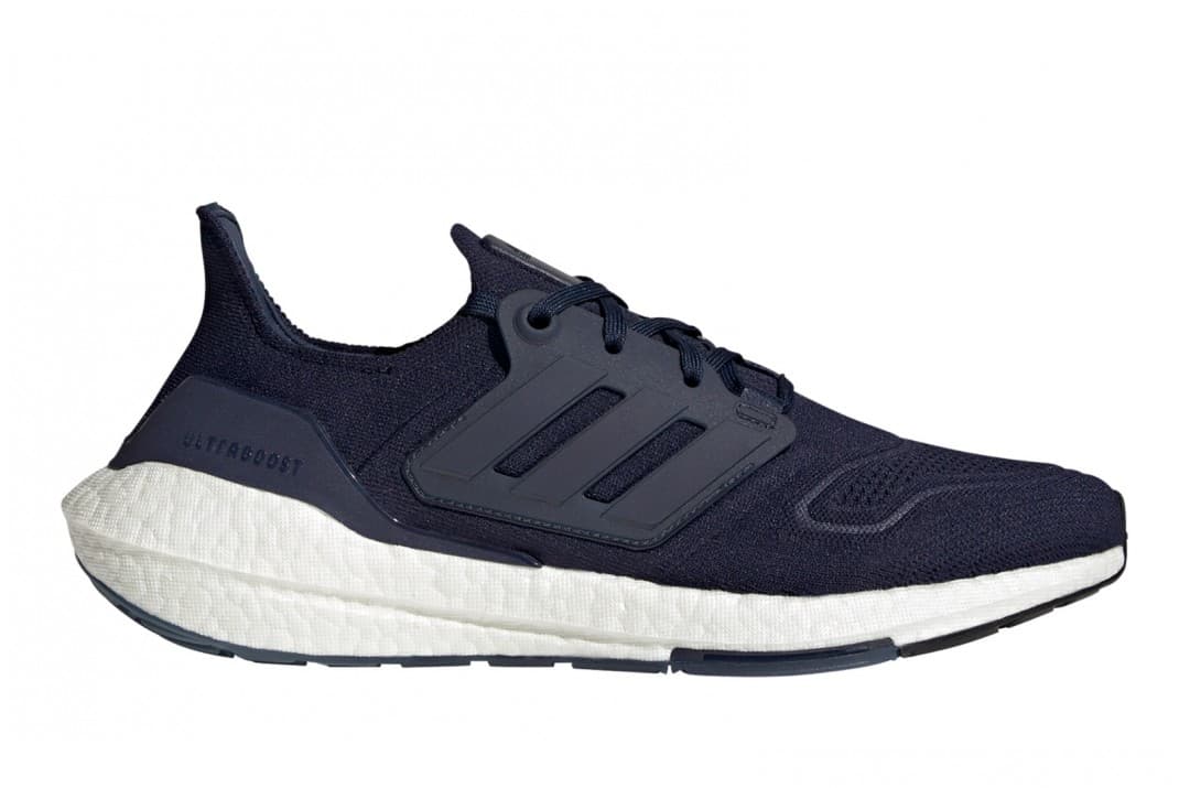 Adidas Ultraboost 22 Ανδρικά (σε Collegiate Navy / Core Black) Update 2/1: Και σε γυναικεία μωβ + μπλε/μαύρο