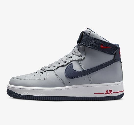 Nike Air Force 1 High με 75€