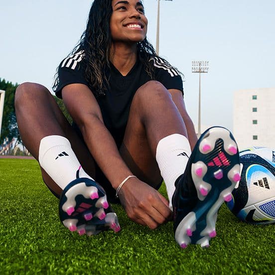 25% adidas Football Flash Sale