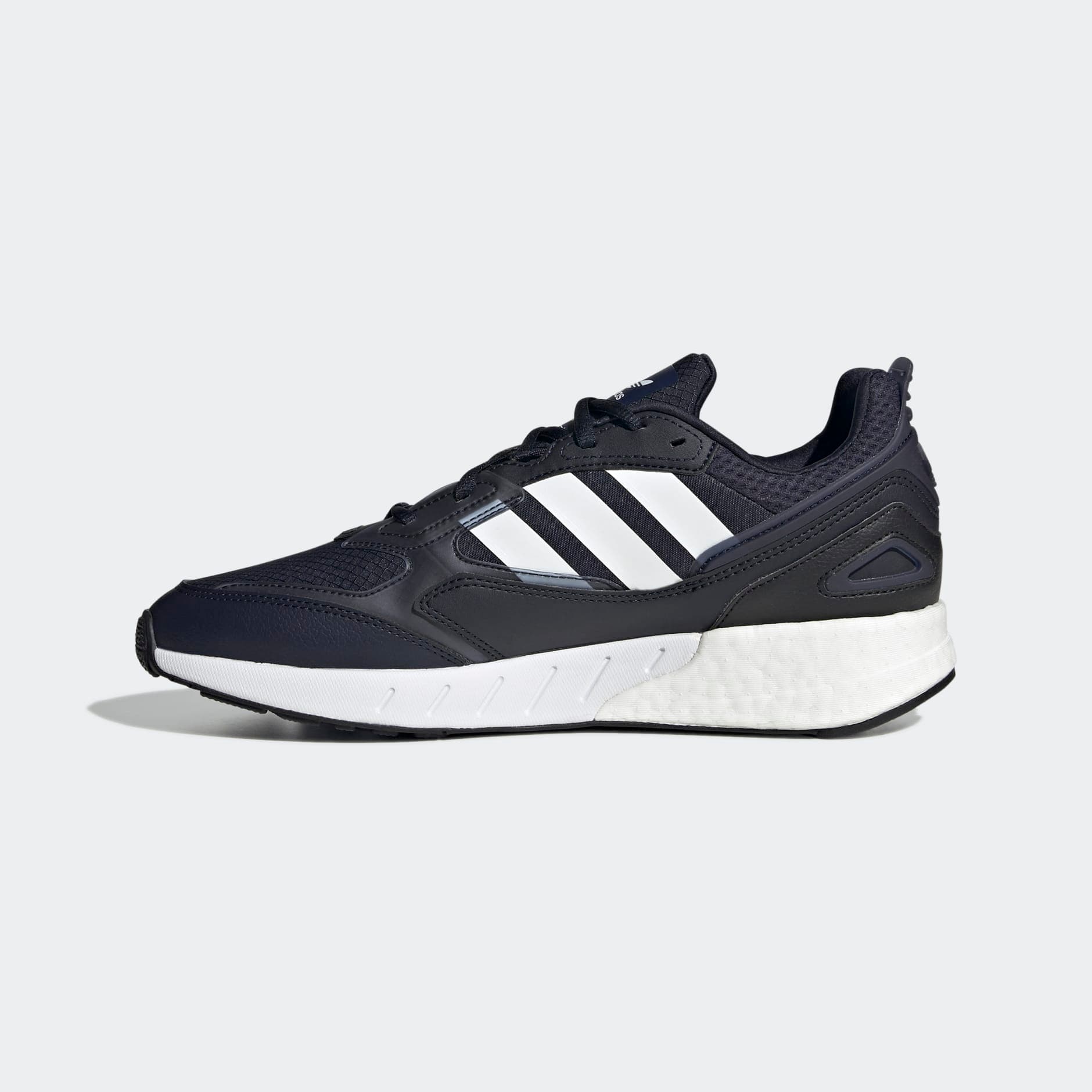 Adidas ZX 1K Boost 2.0 και άλλες προσφορές σε παπούτσια