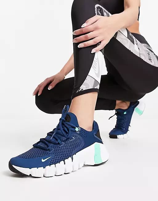 Nike Free Metcon 4 Γυναικεία Αθλητικά Παπούτσια
