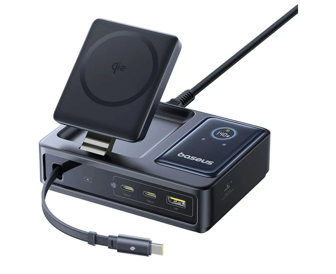 Baseus NOMOS 5-in-1 Charging Station, 140 W USB-C Charger with 15 W Qi2.0 MagSafe Charger, Type C Retractable Cable, 2 x USB-C & 1 x USB-A Keys and Digital Display 92.99€