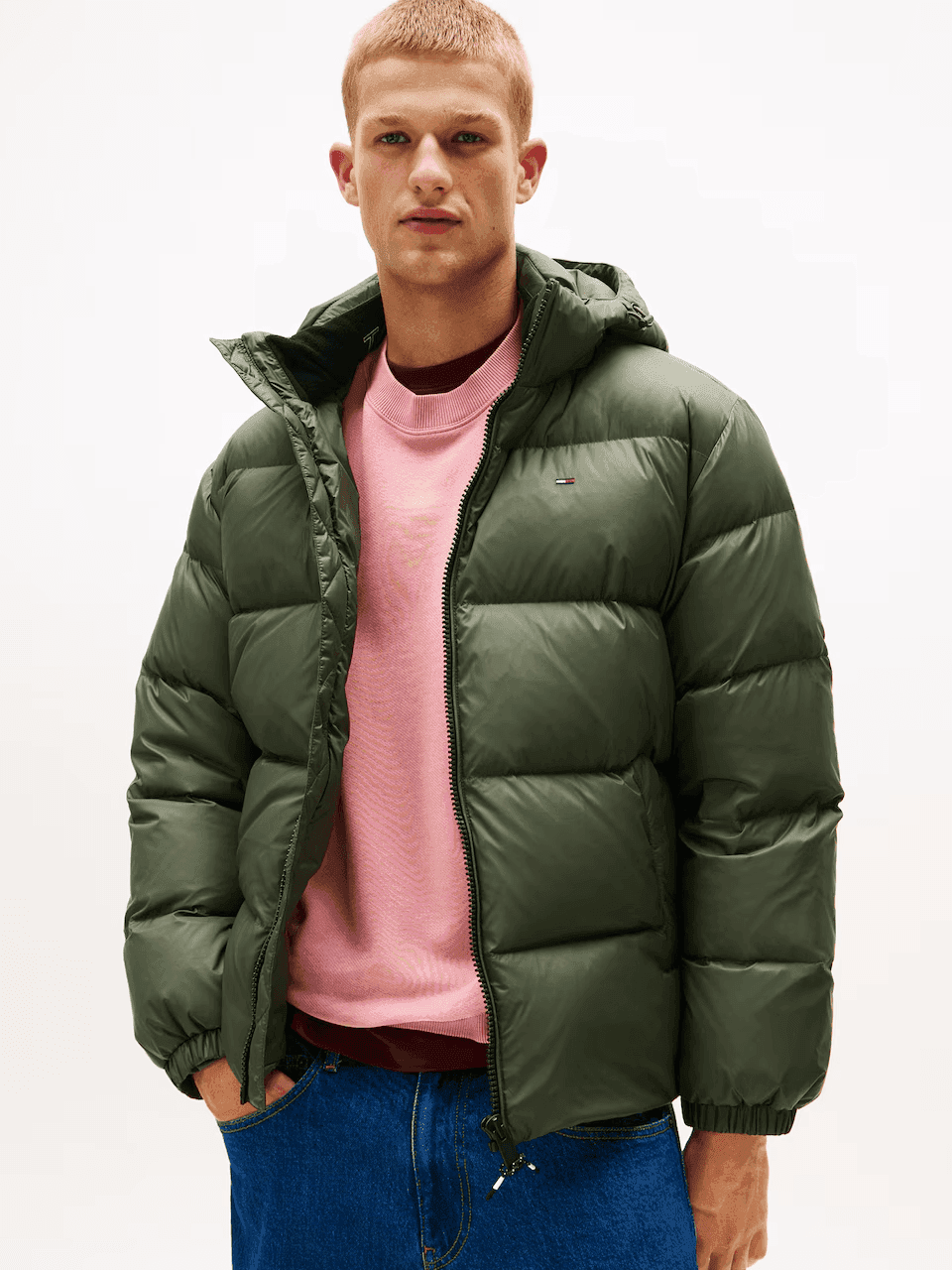 About you 3ημερο εκπτωσεων (π.χ. Tommy Jeans Essential Μπουφαν XL με 60€)