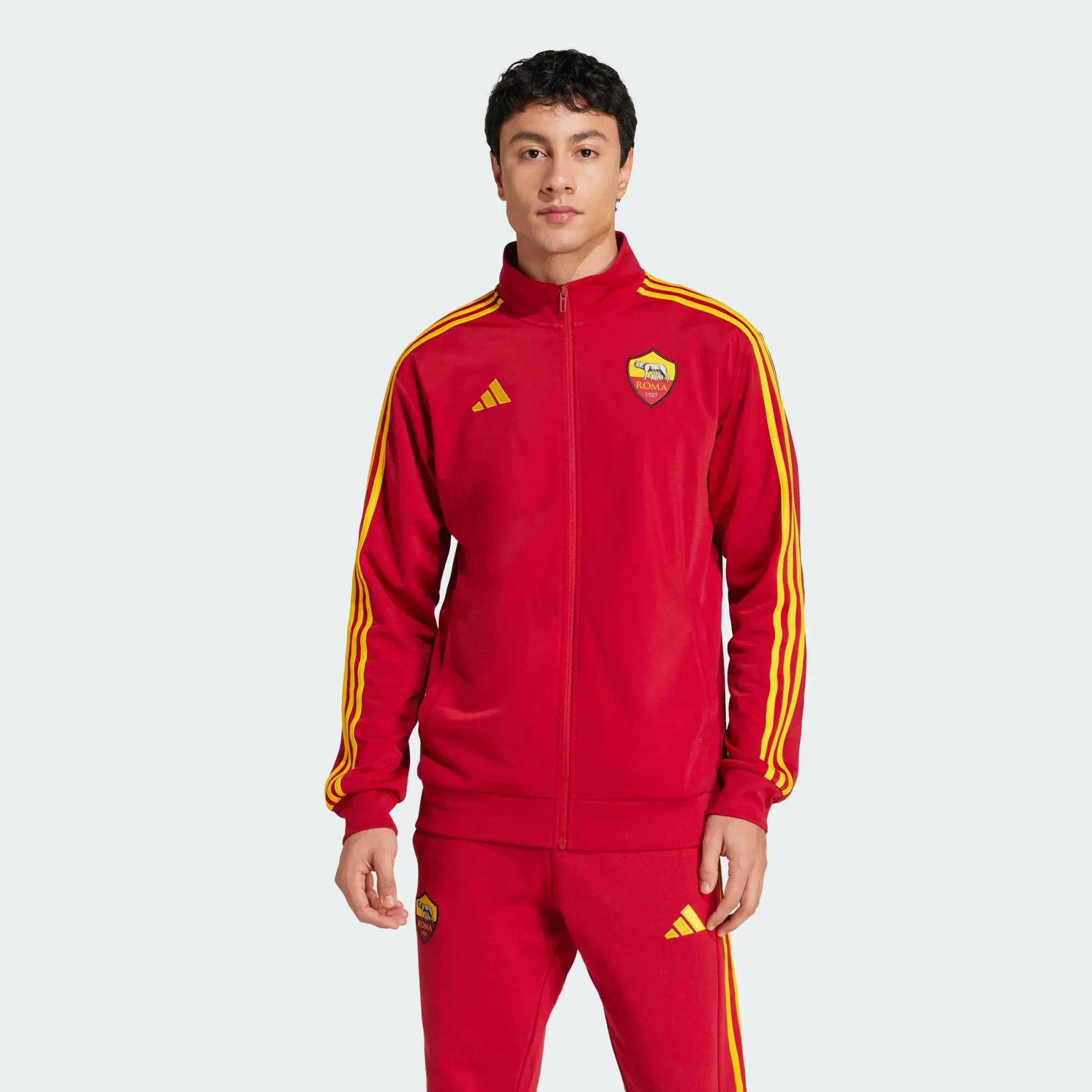 Adidas Mid-Season προσφορές σε επιλεγμένα κομμάτια (παραδείγματα)