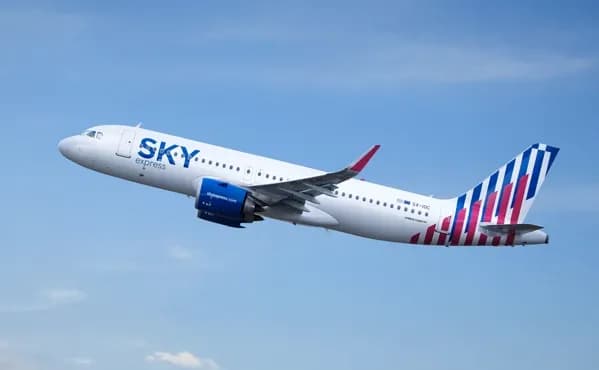 Skyexpress: 1+1 εισιτήρια δώρο (υπό όρους), για πτήσεις σε Βαρκελώνη, Κάιρο, Άμστερνταμ, Βρυξέλλες, Λάρνακα ή Λυών