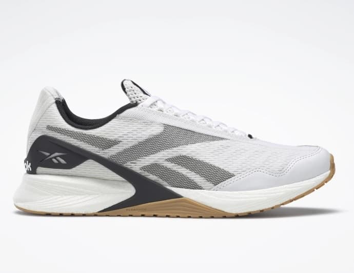 Έκπτωση -50% & extra -15% με κωδικό στο outlet της Reebok