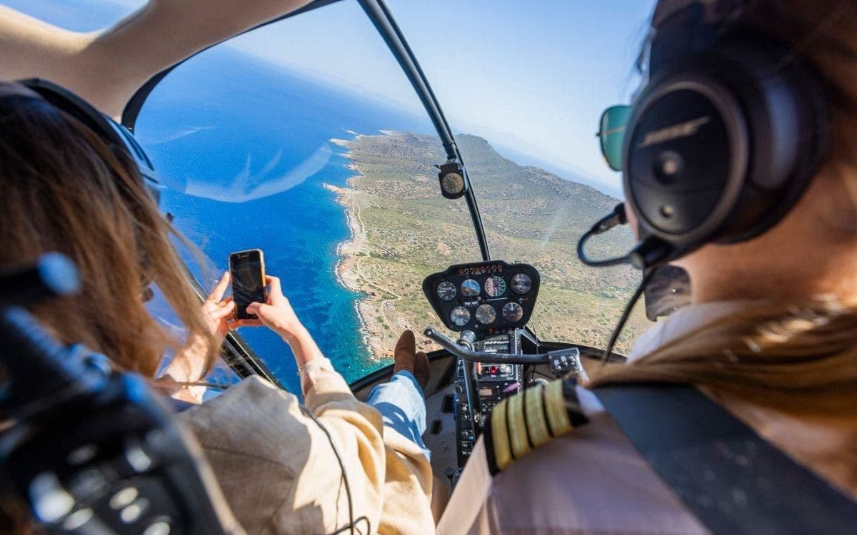 Flyhoper -30% έως -60% για Ταξίδια με ελικόπτερο