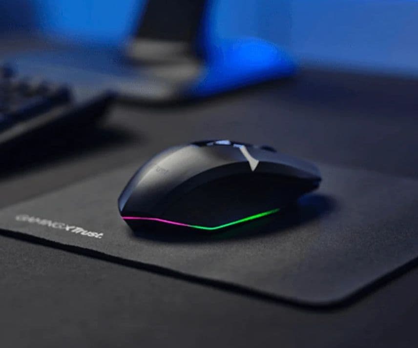Ποντίκι Trust GXT 112 Wireless Illuminated Black + Mousepad 25070